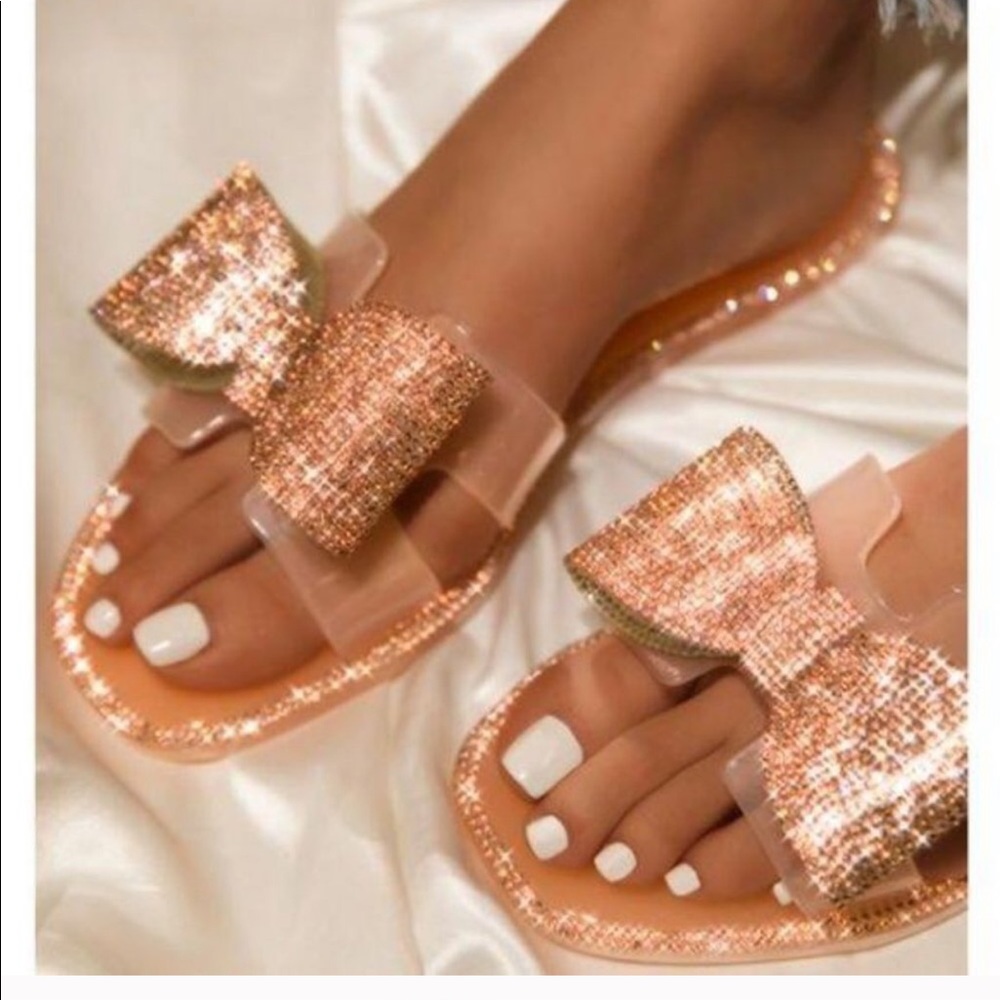 NEW - 🦋Glamorous Glitzy Bow Jelly Sandals🦋